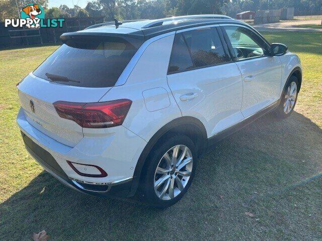 2023 VOLKSWAGEN T-ROC   WAGON