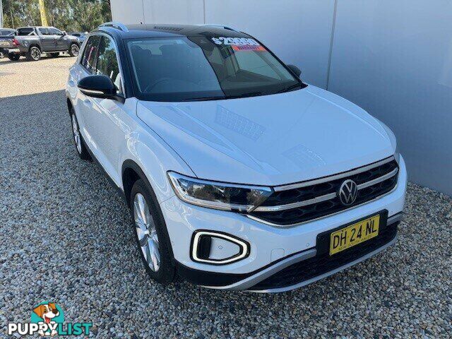 2023 VOLKSWAGEN T-ROC   WAGON