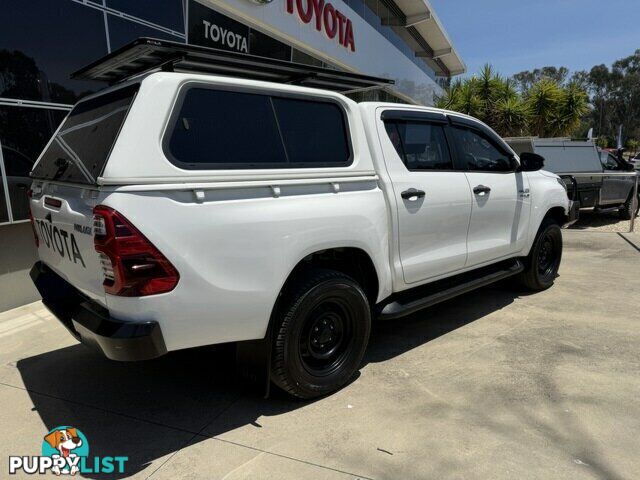 2020 TOYOTA HILUX   DUAL CAB