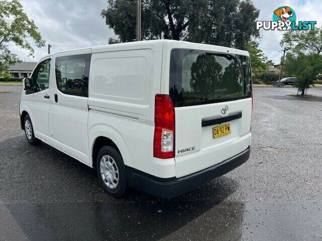 2021 TOYOTA HIACE   VAN