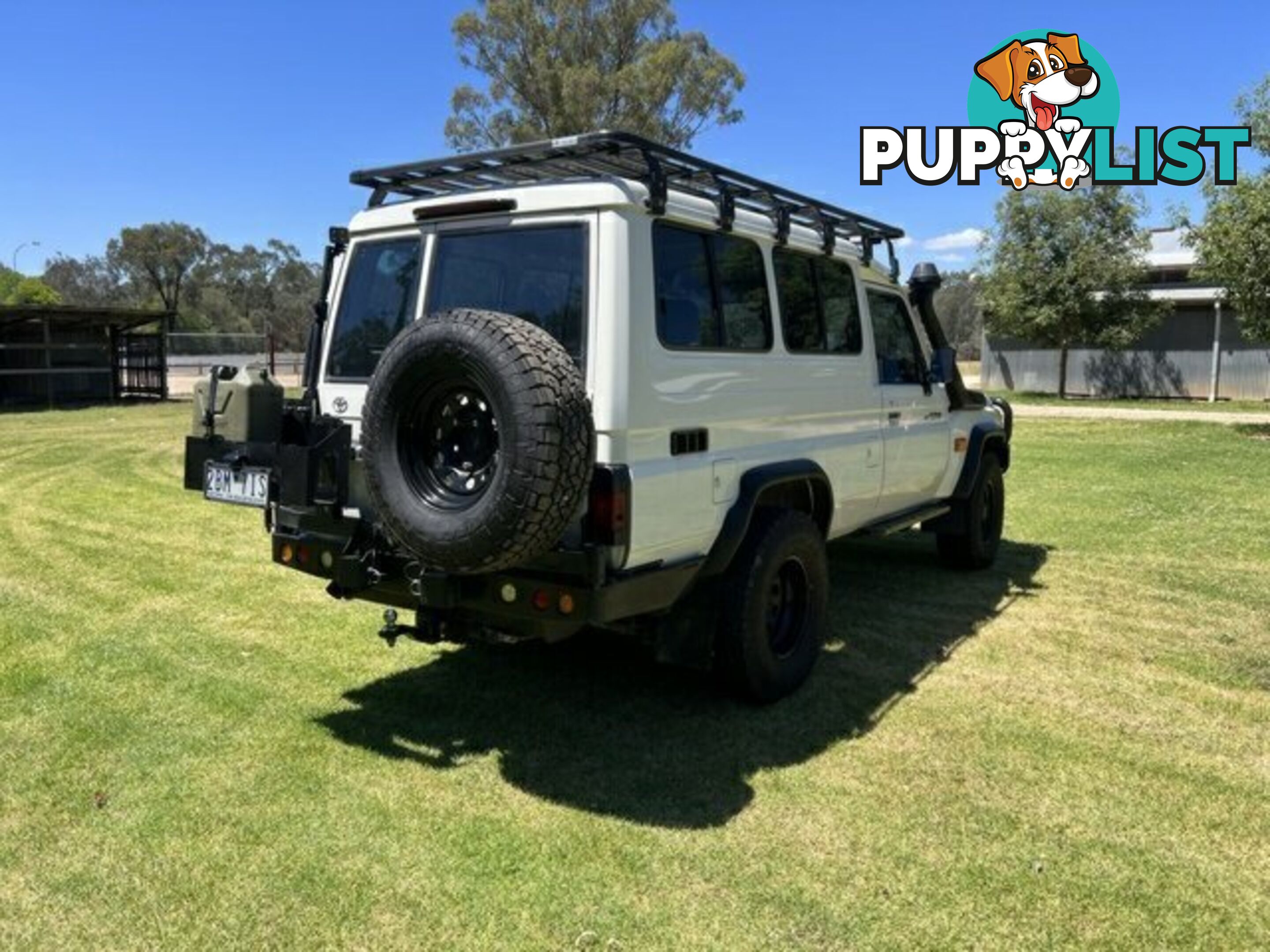 2023 TOYOTA LANDCRUISER   TROOP CARRIER