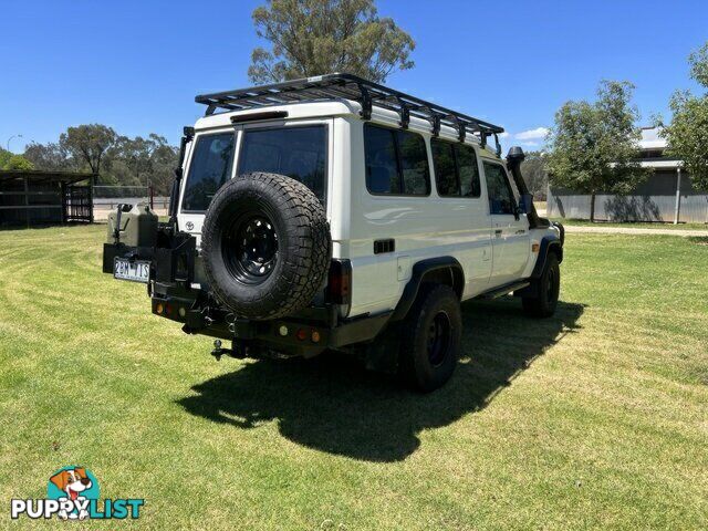 2023 TOYOTA LANDCRUISER   TROOP CARRIER