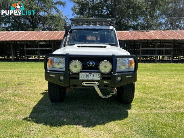 2023 TOYOTA LANDCRUISER   TROOP CARRIER