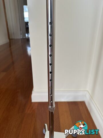 Walking Stick Quad Foot Adjustable Centred Base