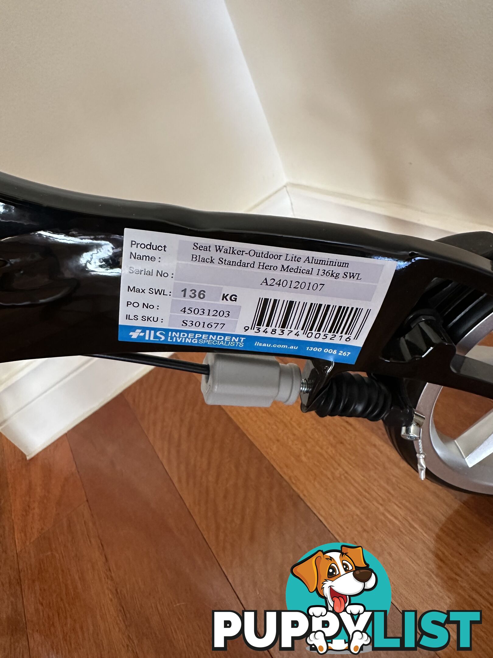 Hero Medical Outdoor Lite Seat Walker (Aluminium) like new