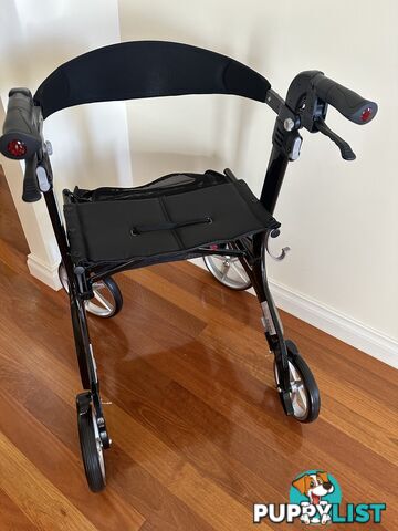 Hero Medical Outdoor Lite Seat Walker (Aluminium) like new