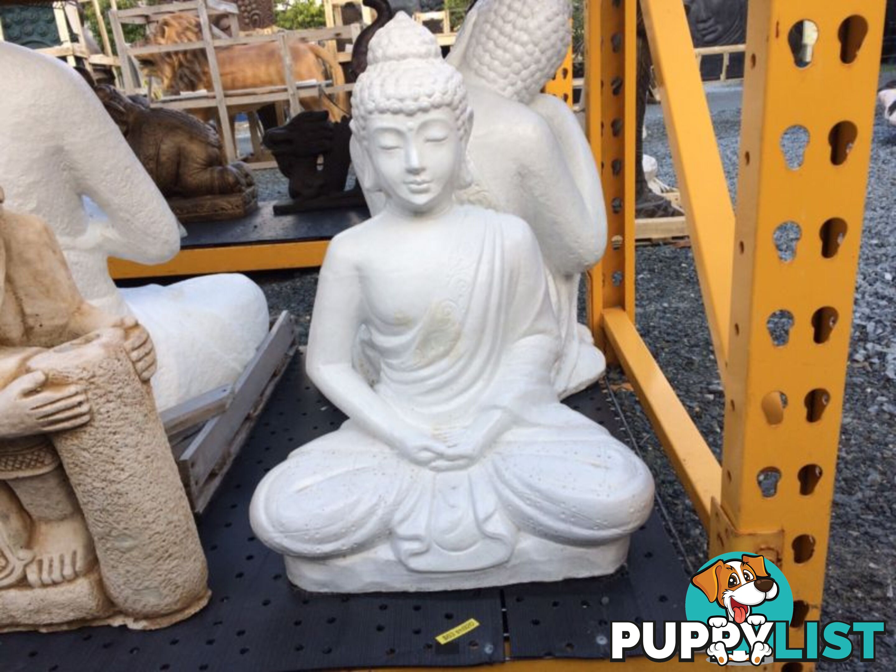 STATUE SITTING BUDDHA 60x48x25cmÂ (WHITE)