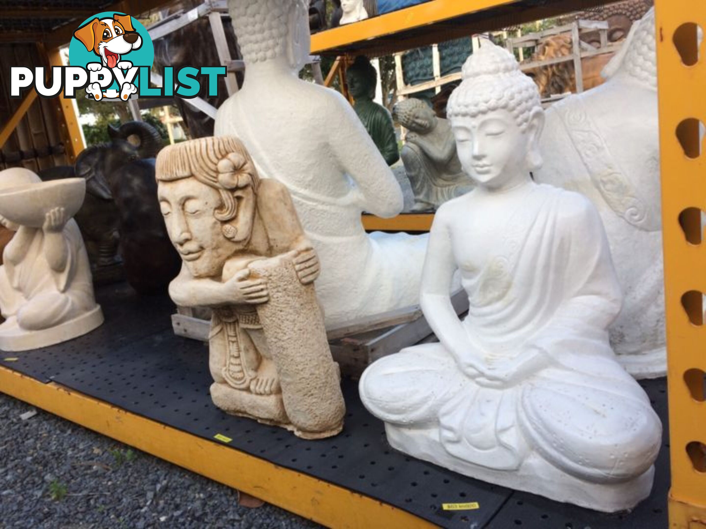 STATUE SITTING BUDDHA 60x48x25cmÂ (WHITE)