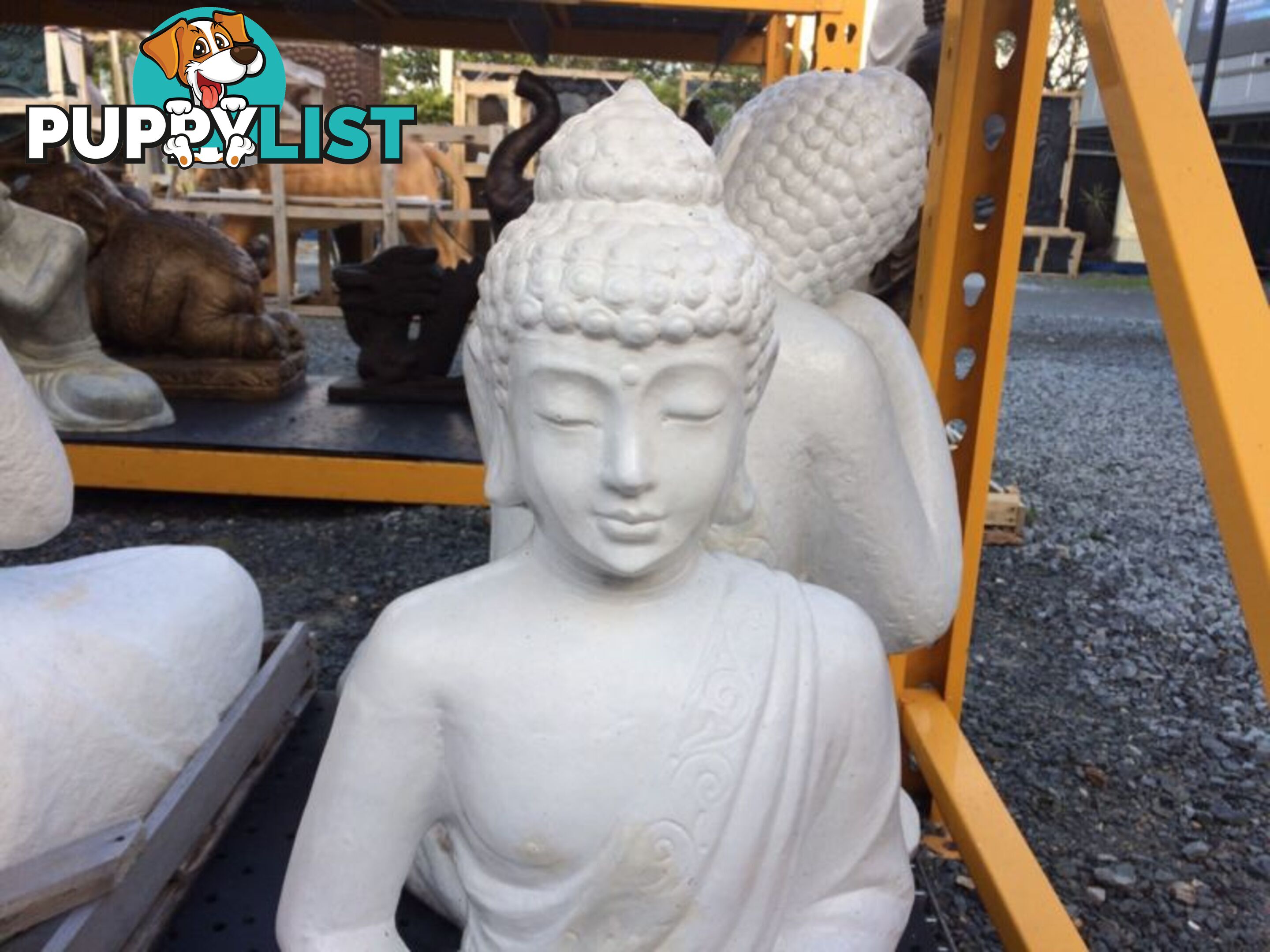 STATUE SITTING BUDDHA 60x48x25cmÂ (WHITE)