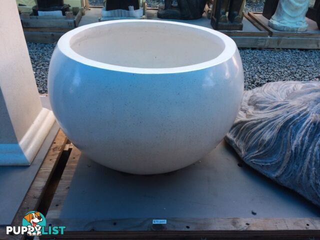 PLANTER POT TERRAZZO