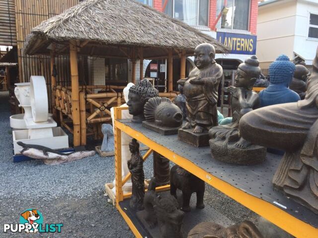 STANDING FAT MONK WITH COINS( BG)