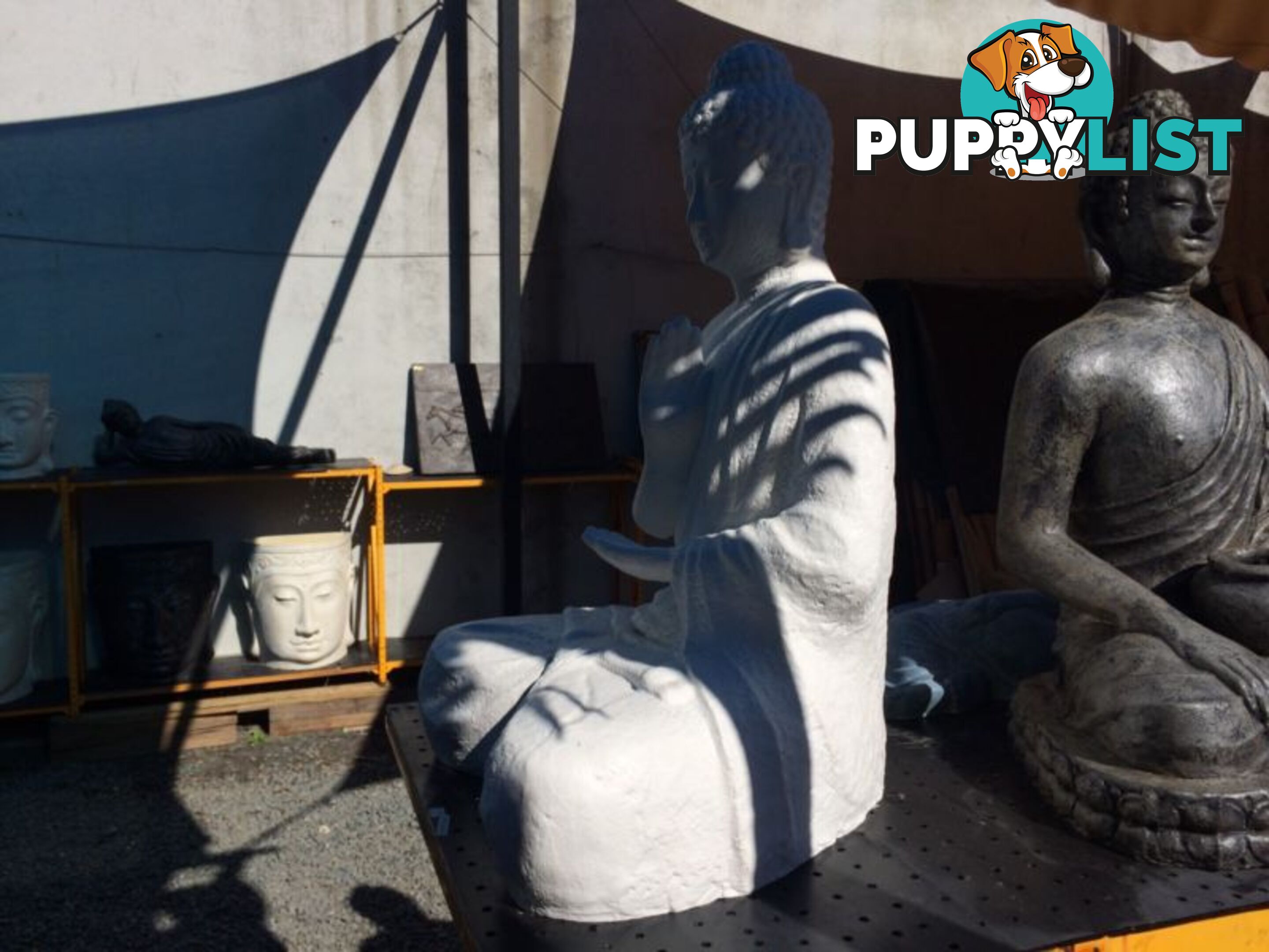 STATUE SITTING BUDDHA 90x63x50cm (WHITE)