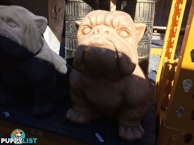 STATUE ANIMAL BULLDOG BIG (ANTIQUE)