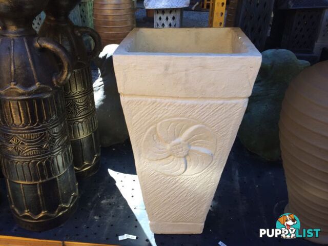 SQUARE TAPERED POT