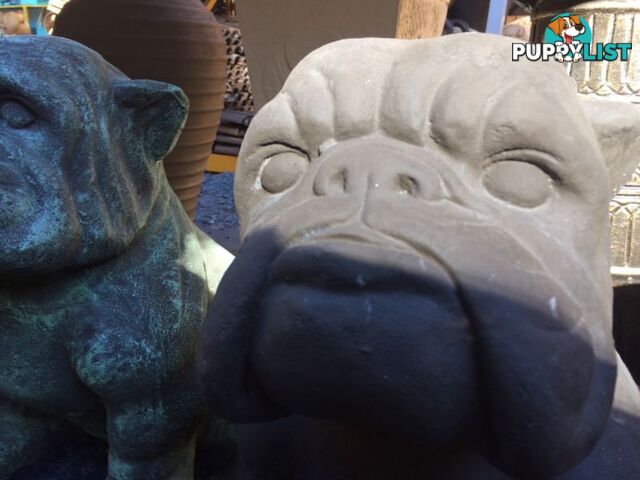 STATUE ANIMAL BULLDOG BIG (BLACK)