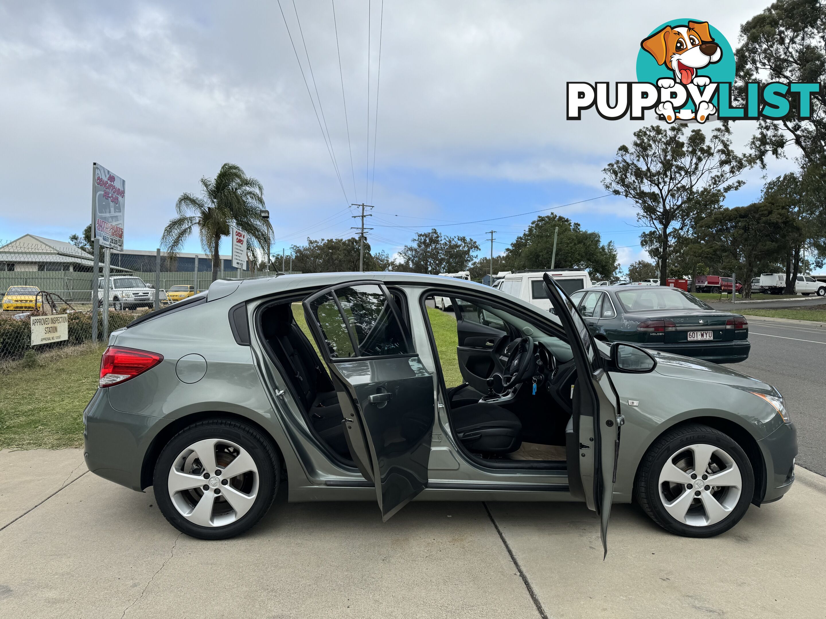 2014 Holden Cruze Hatchback Manual