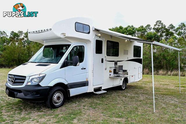 2017 WINNEBAGO BALMORAL 