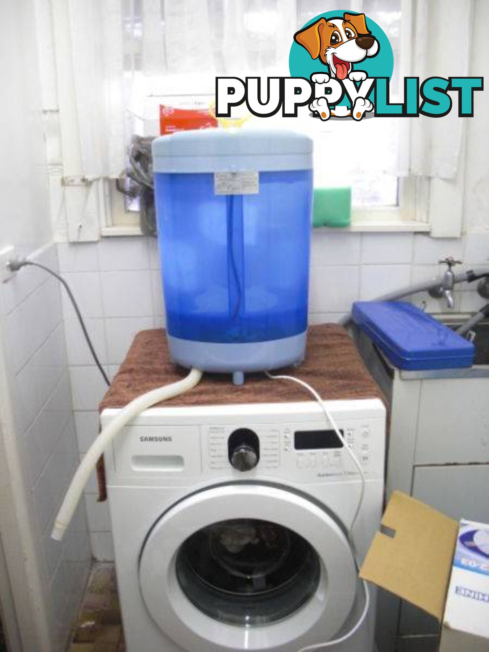 MOBILE WASHING MACHINE... 4KG. 240 VOLT SIZE 650 X 350 X 300 MM