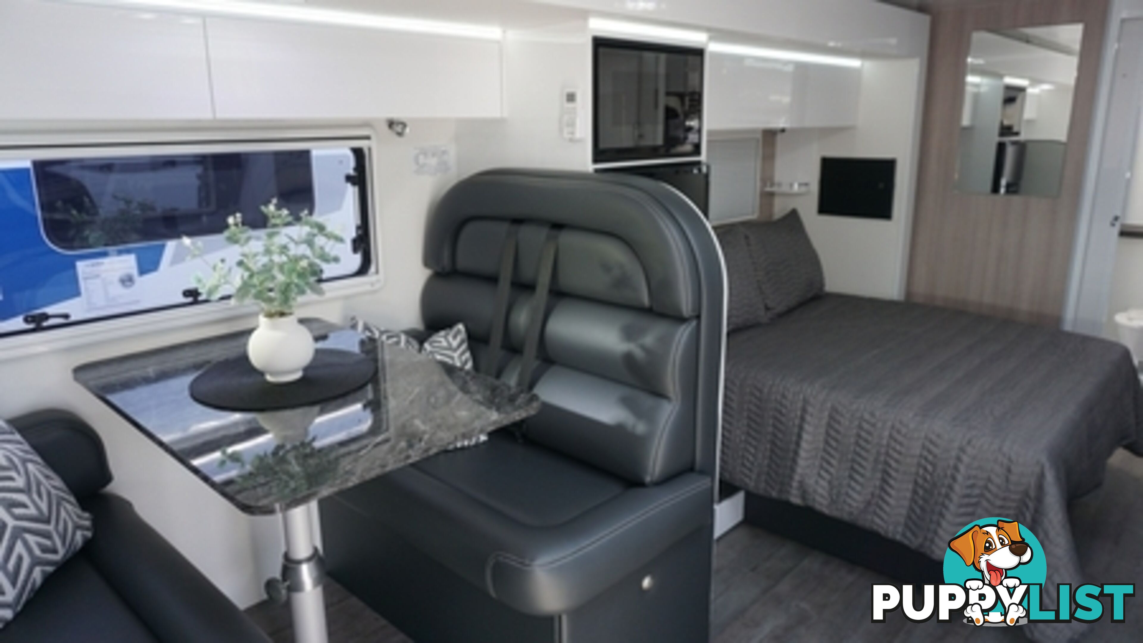 2024 AVIDA ESPERANCE MOTORHOME C7844SL