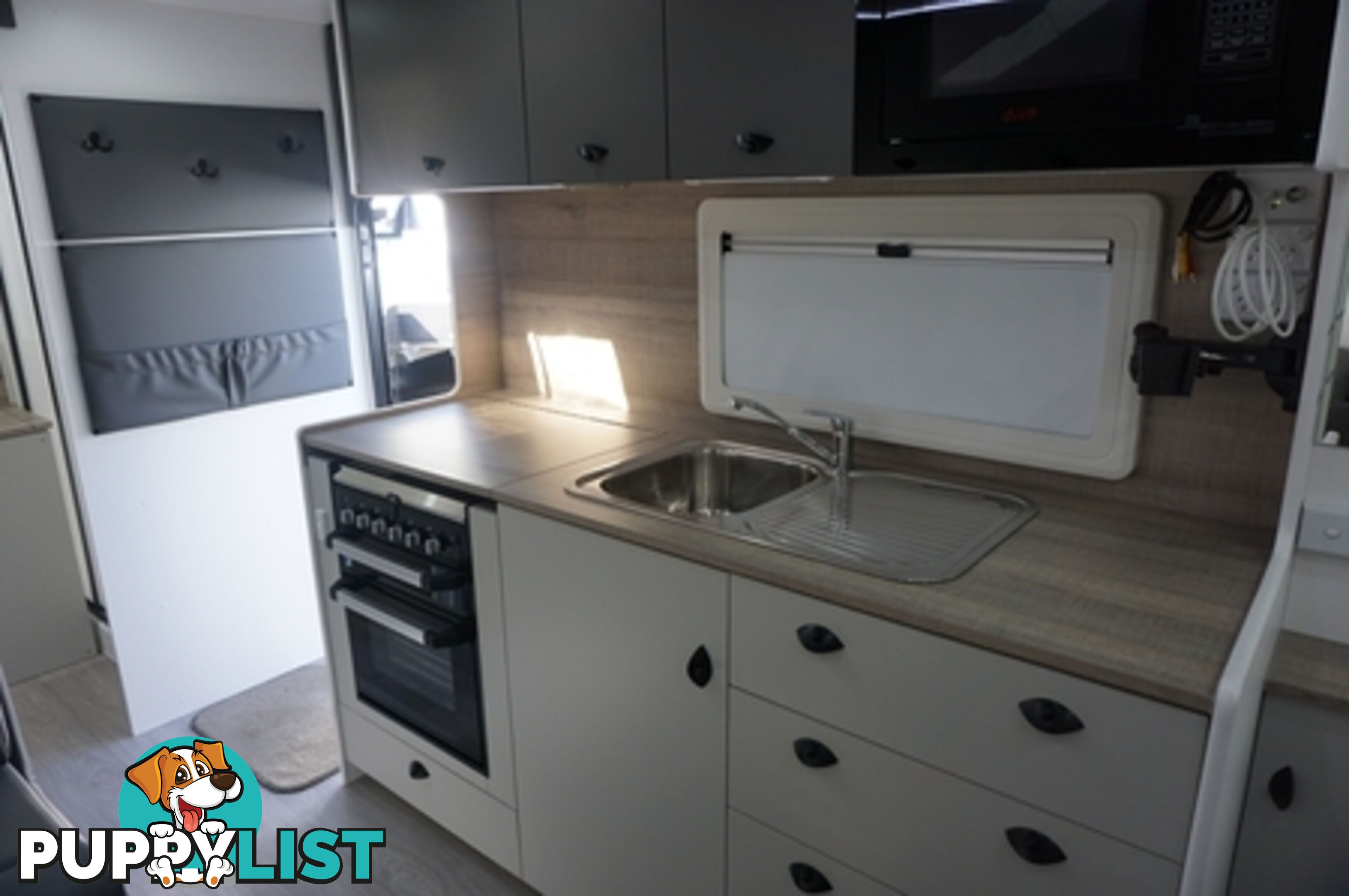 2024 NEWLANDS LUXE CARAVAN 628