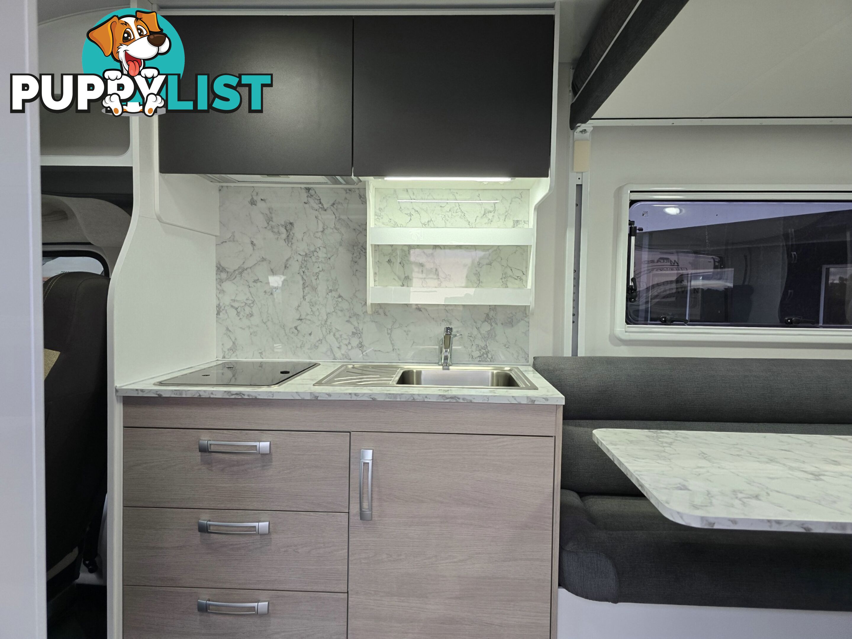 2025 AVIDA LEURA MOTORHOME B6832