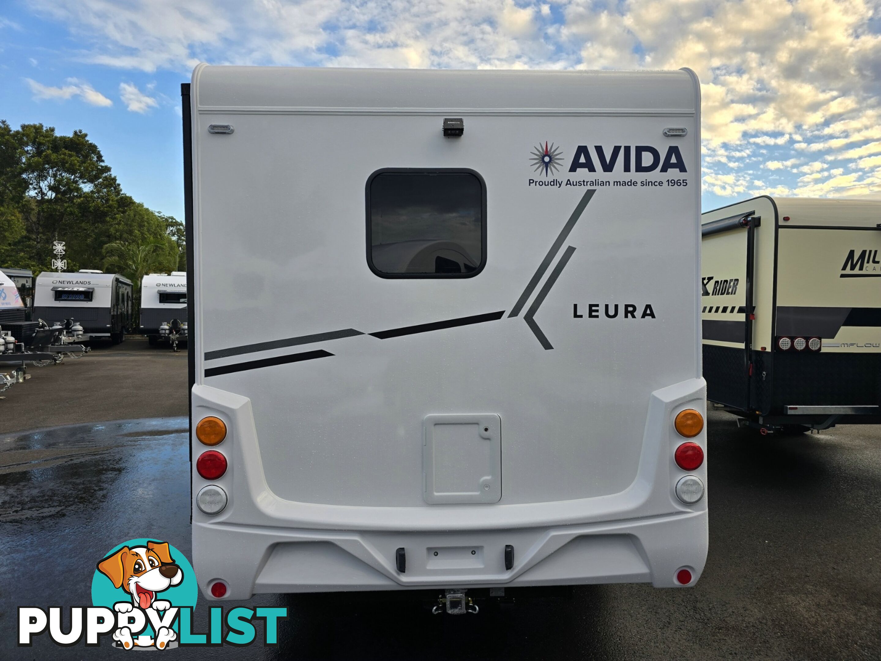 2025 AVIDA LEURA MOTORHOME B6832