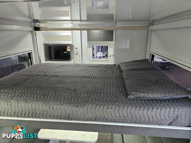 2025 AVIDA LEURA MOTORHOME B6832