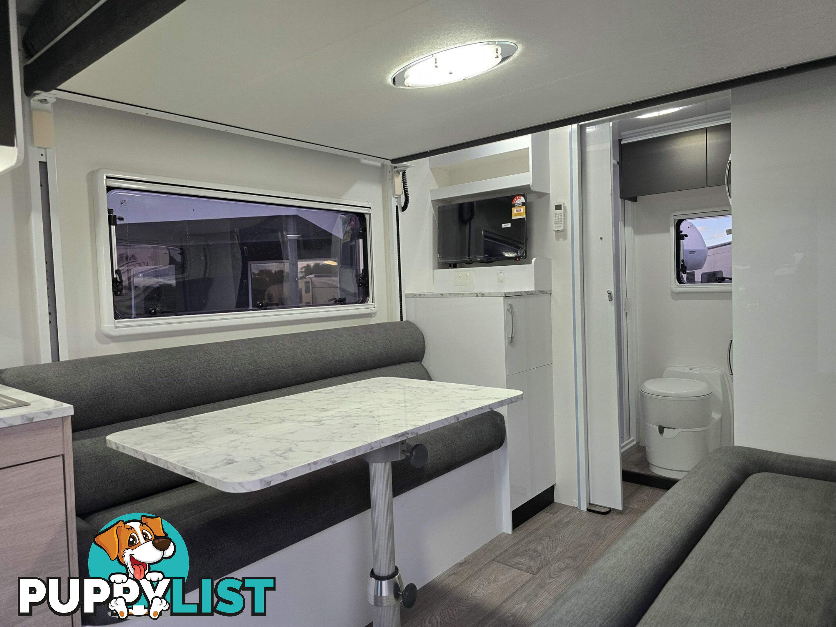 2025 AVIDA LEURA MOTORHOME B6832