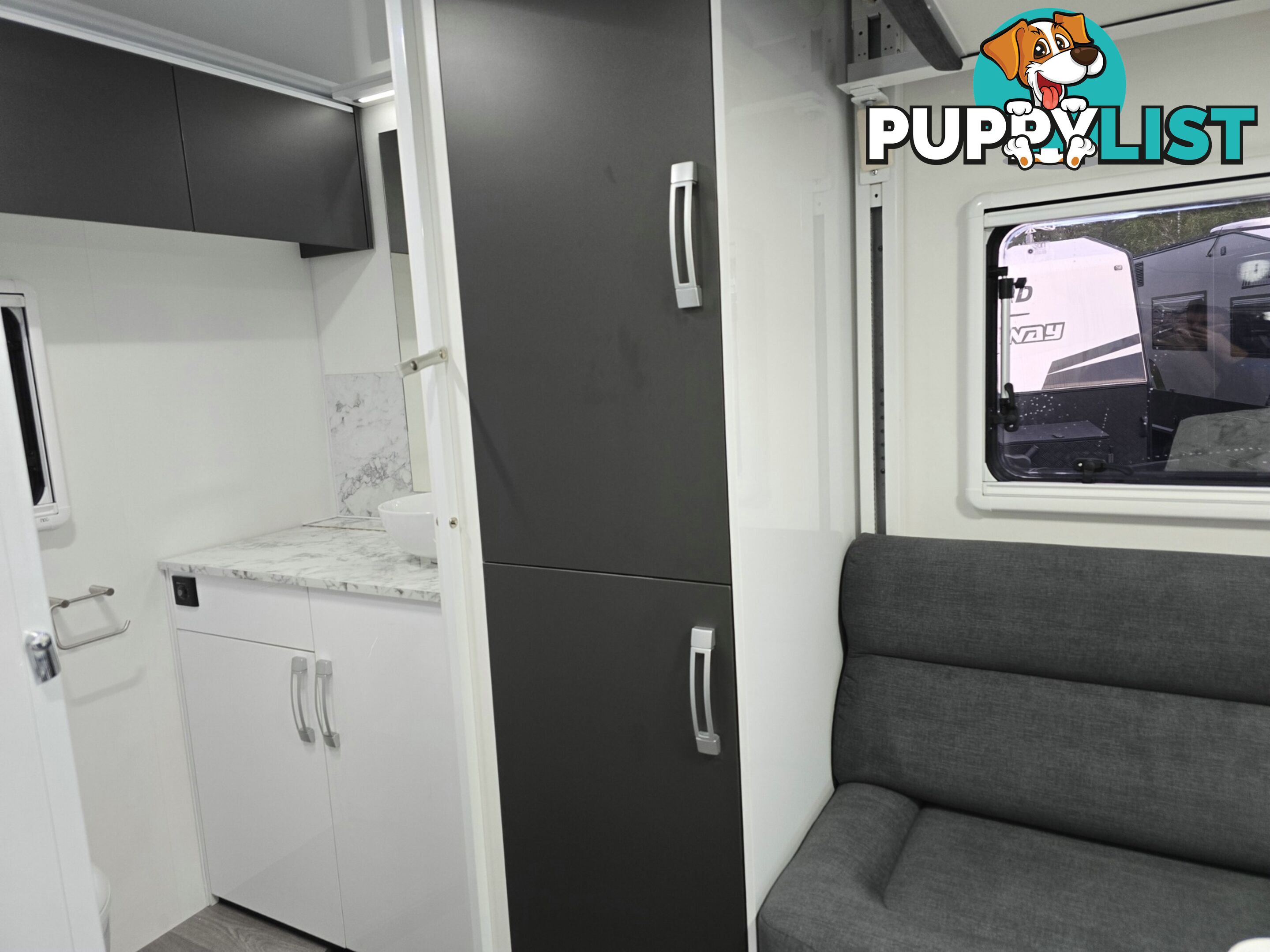 2025 AVIDA LEURA MOTORHOME B6832