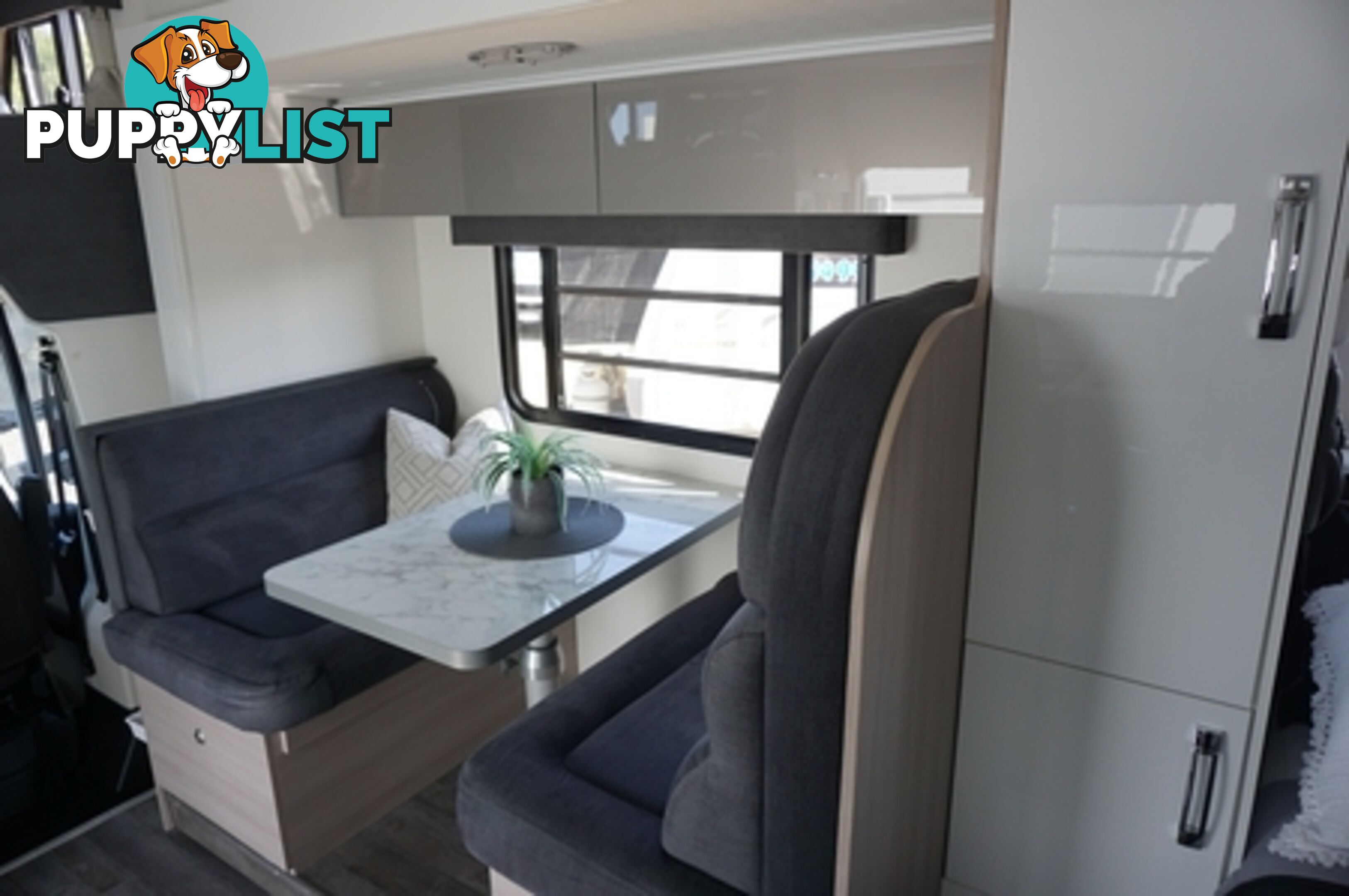 2019 AVIDA BIRDSVILLE MOTORHOME C7444SL