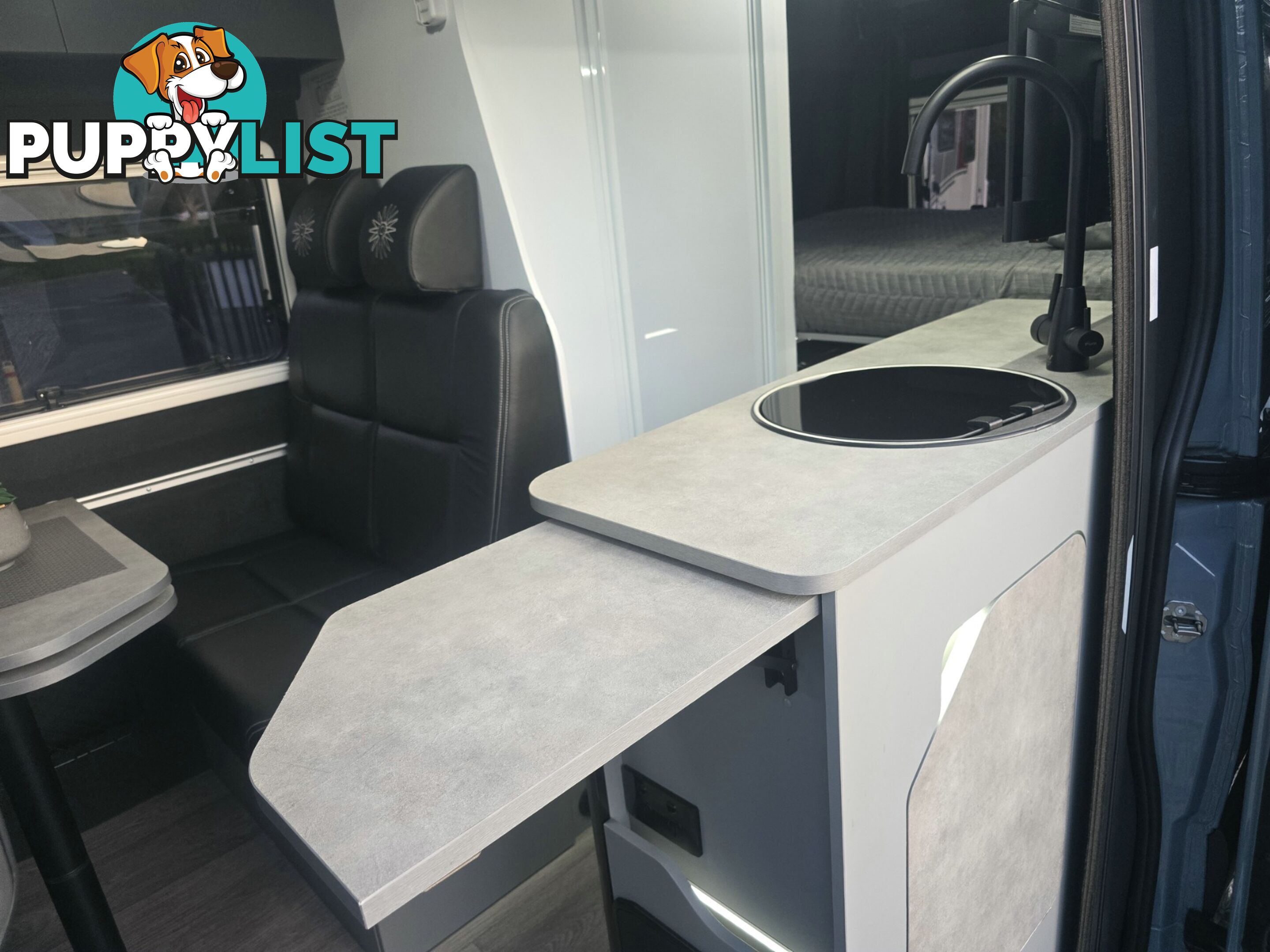 2025 AVIDA EXPLORER 4WD CAMPERVAN V5912LX