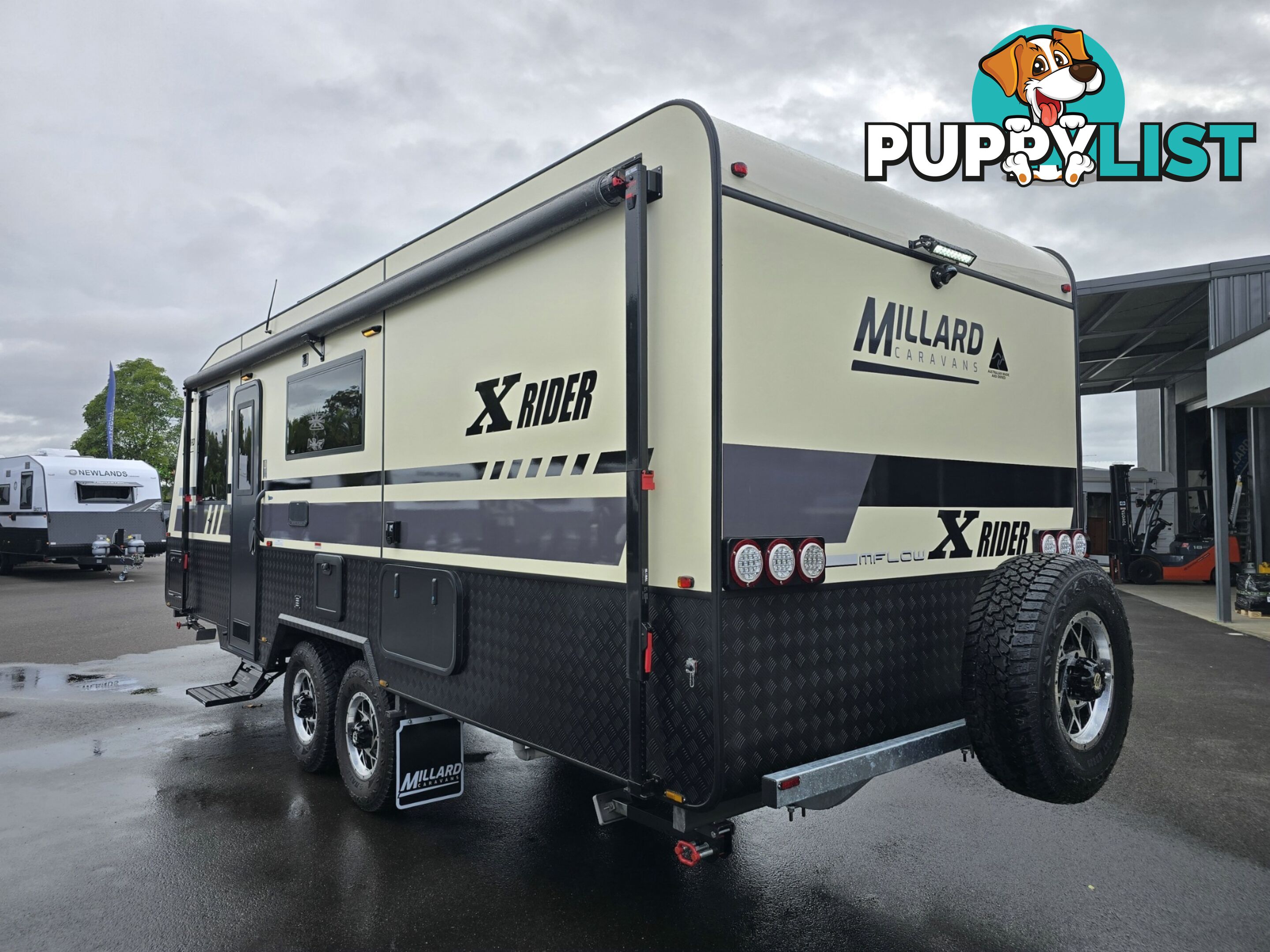 2025 MILLARD MFLOW XRIDER CARAVAN 22'10 TRIPLE BUNK