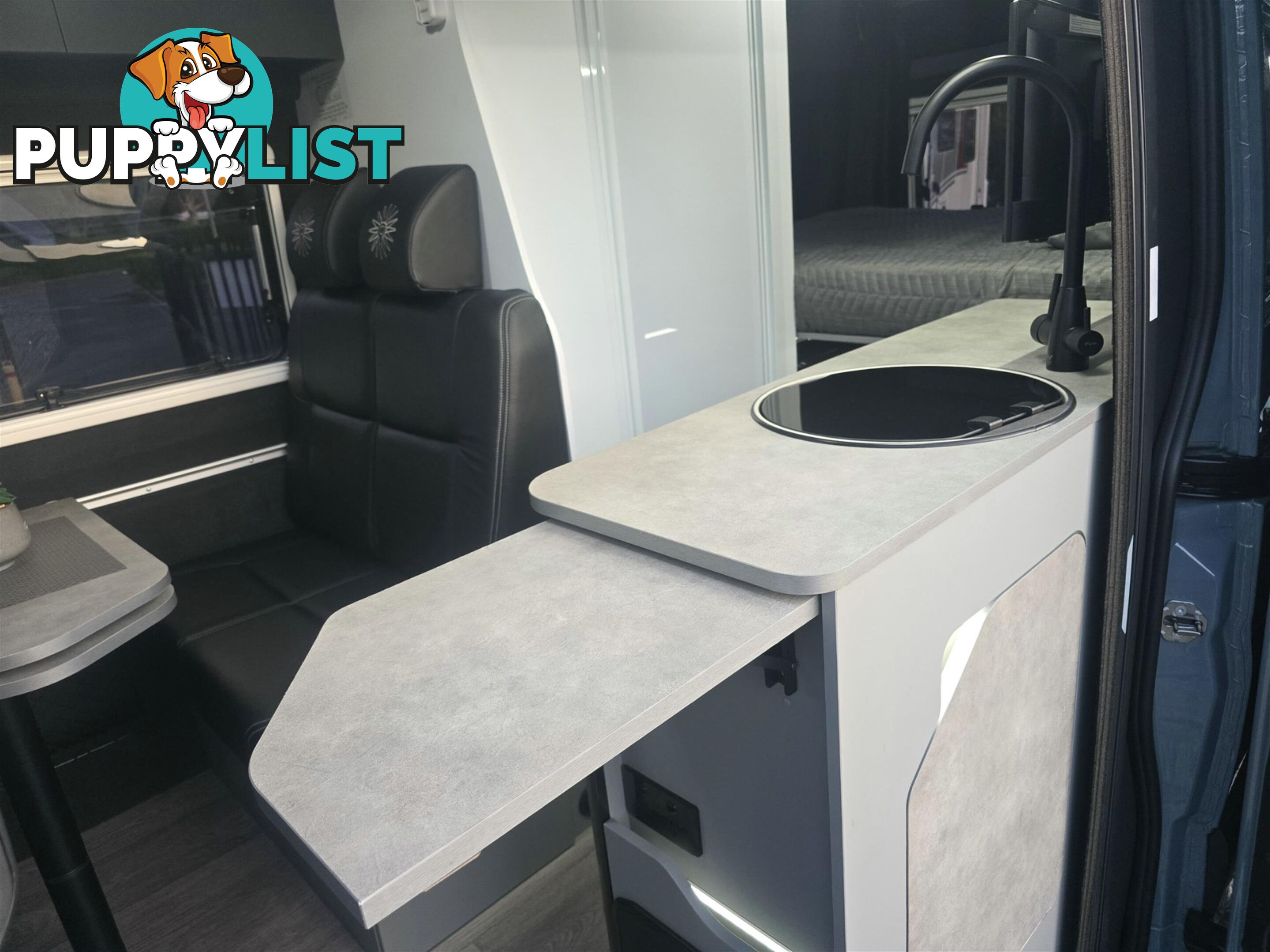 2025 AVIDA EXPLORER 4WD CAMPERVAN V5912LX