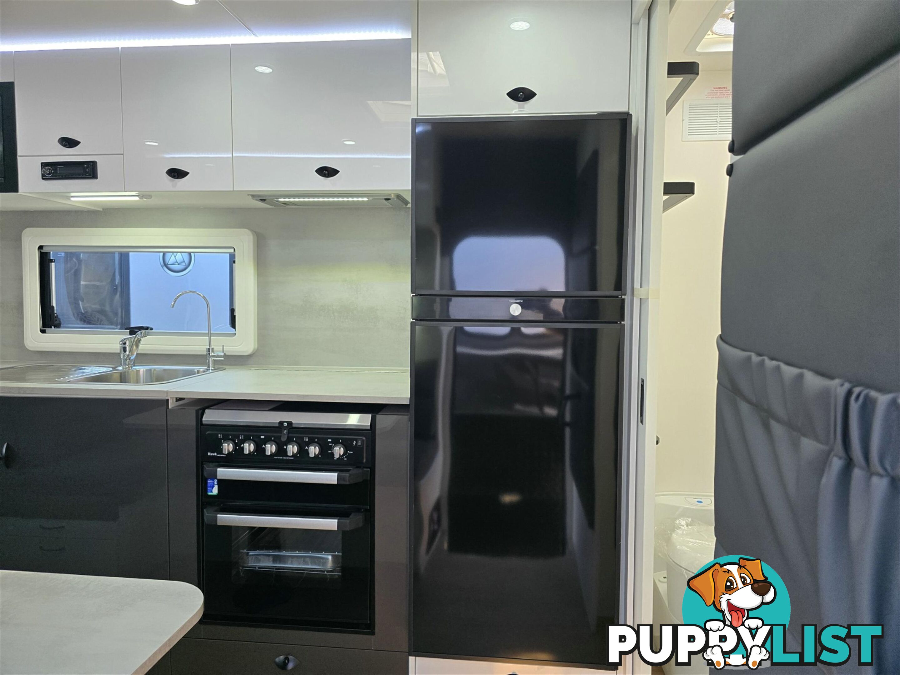 2025 NEWLANDS TOURISTER MK2 CARAVAN 610 LUXE PACK
