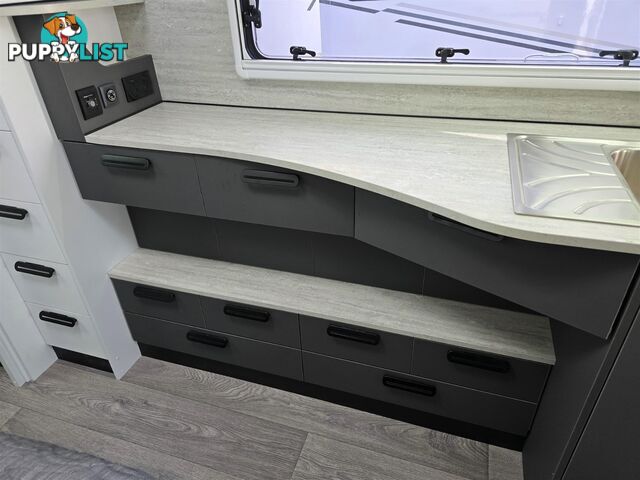 2025 AVIDA SILVERTON MOTORHOME C6914SL