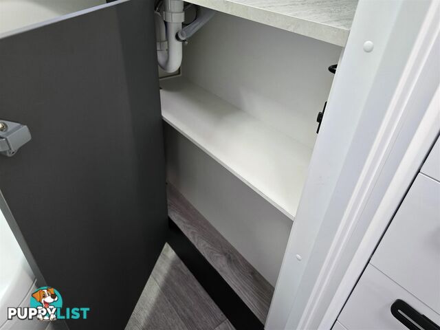 2025 AVIDA SILVERTON MOTORHOME C6914SL