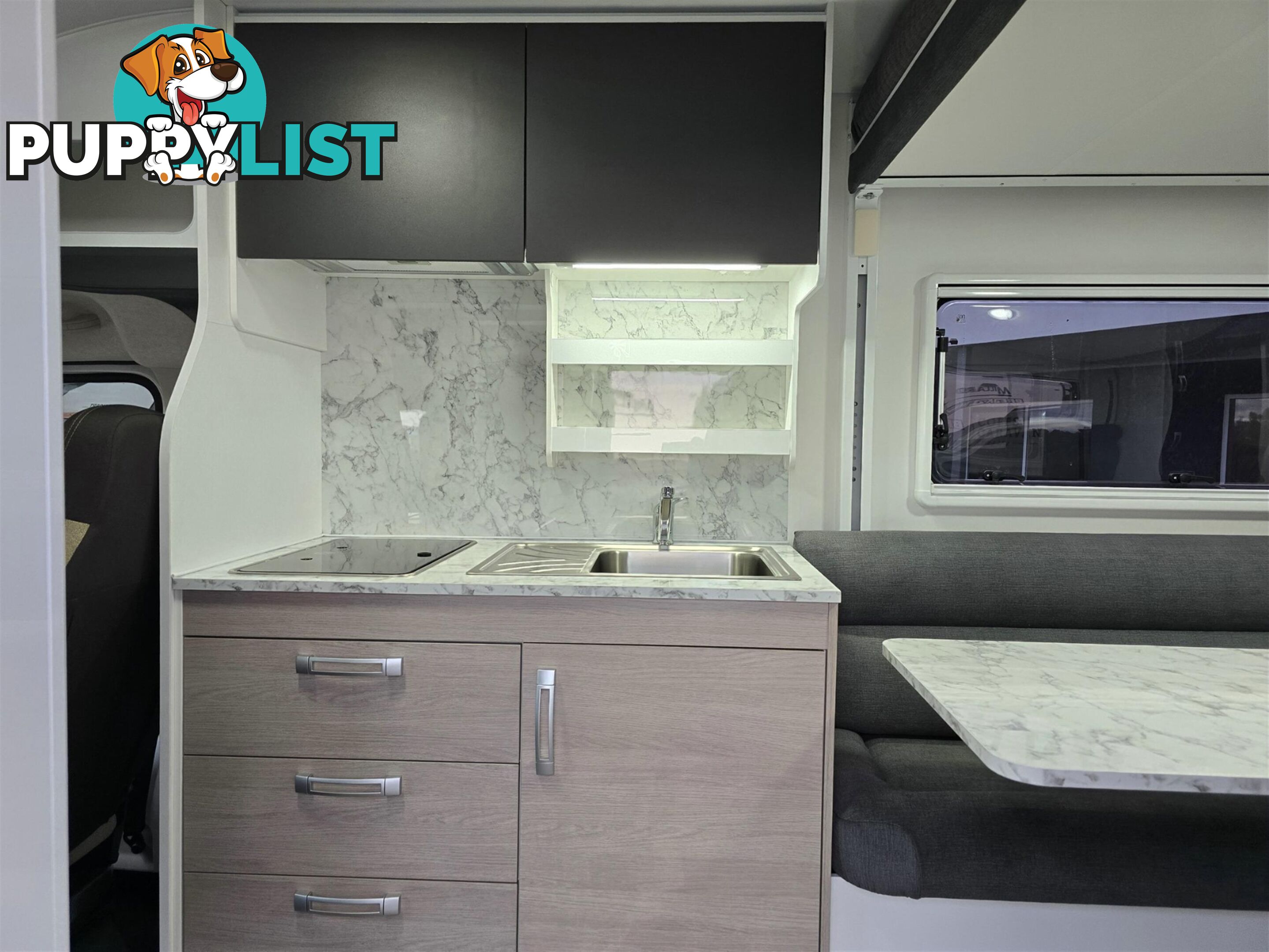 2025 AVIDA LEURA MOTORHOME B6832