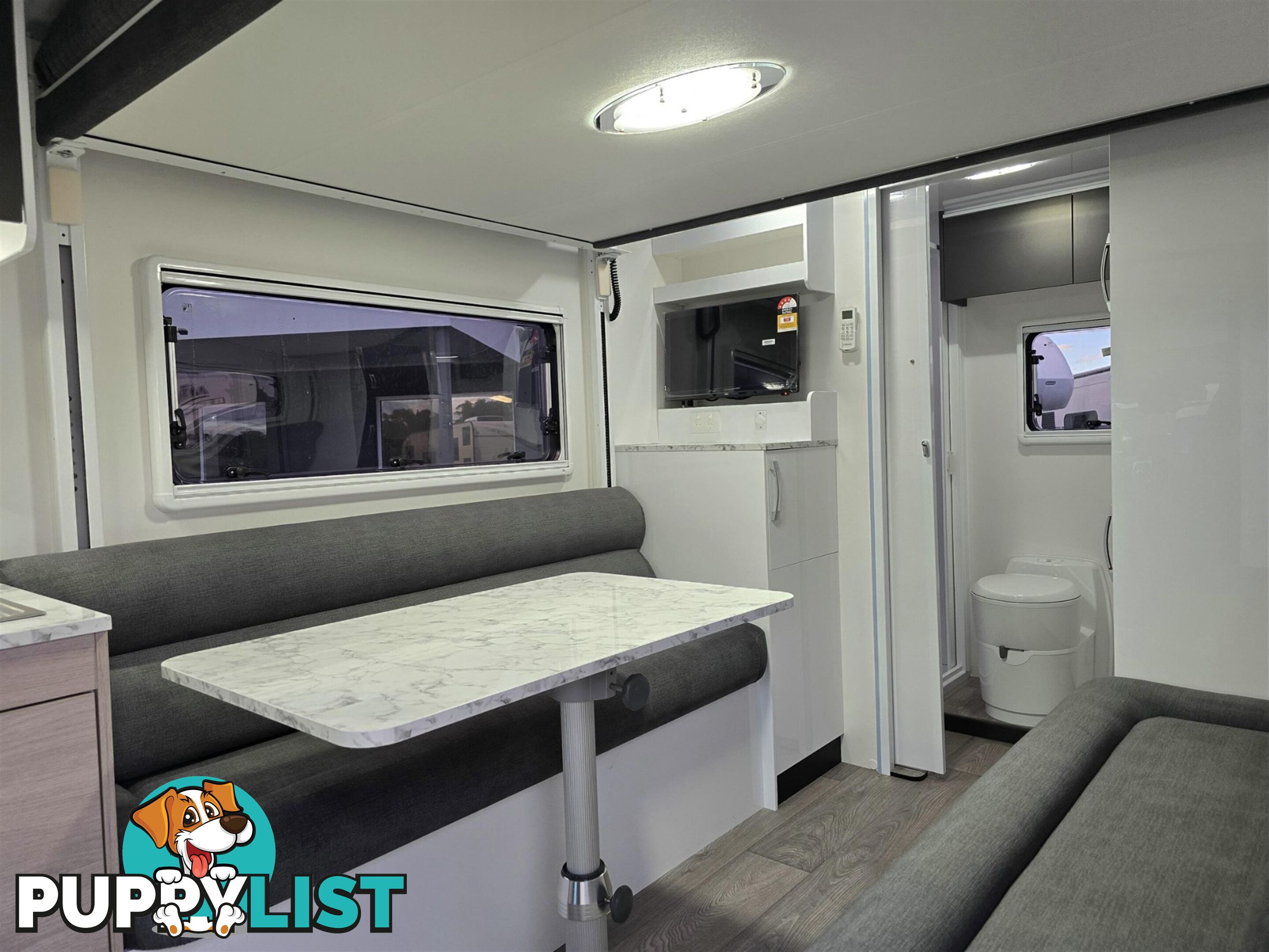 2025 AVIDA LEURA MOTORHOME B6832