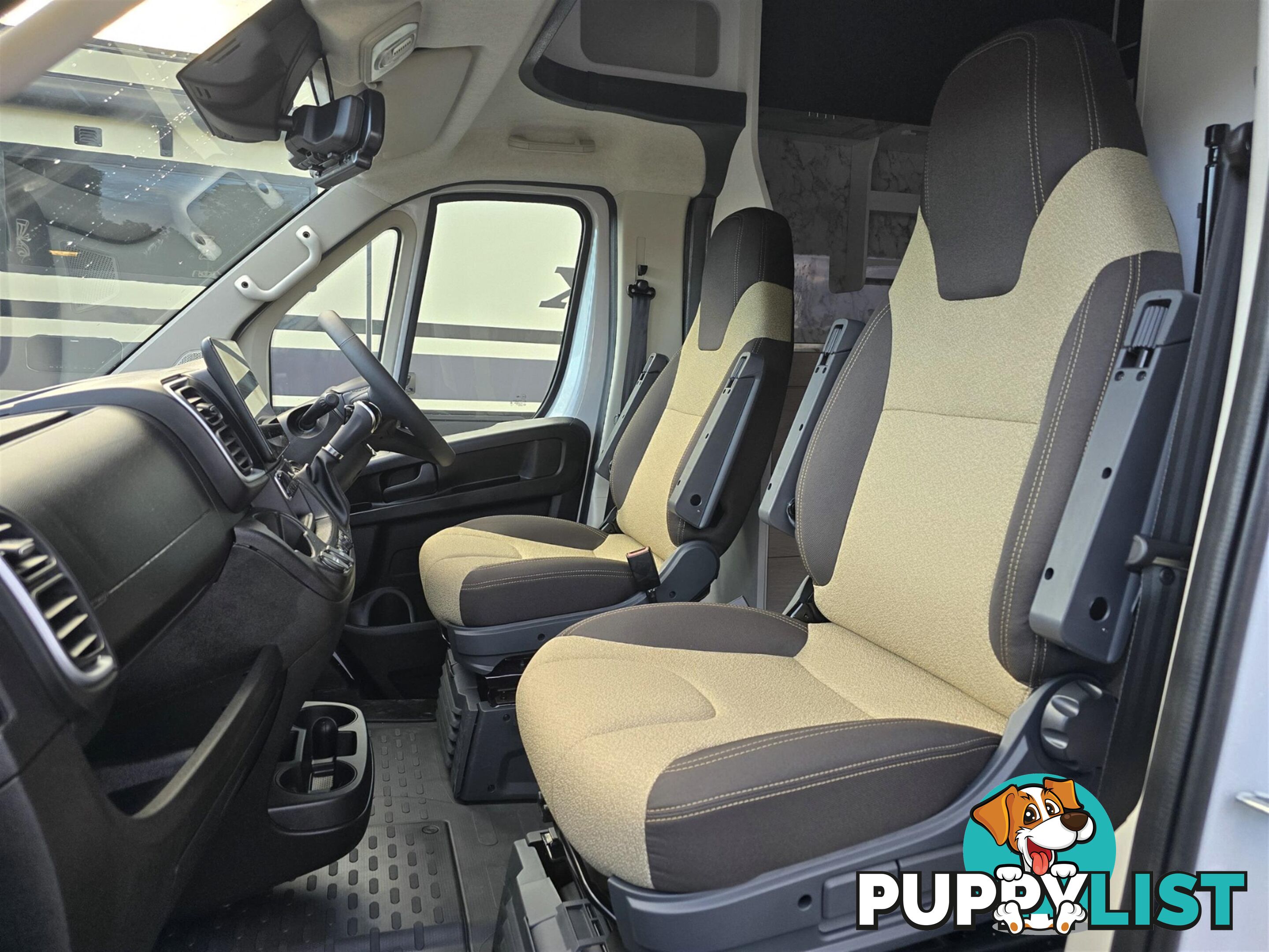 2025 AVIDA LEURA MOTORHOME B6832