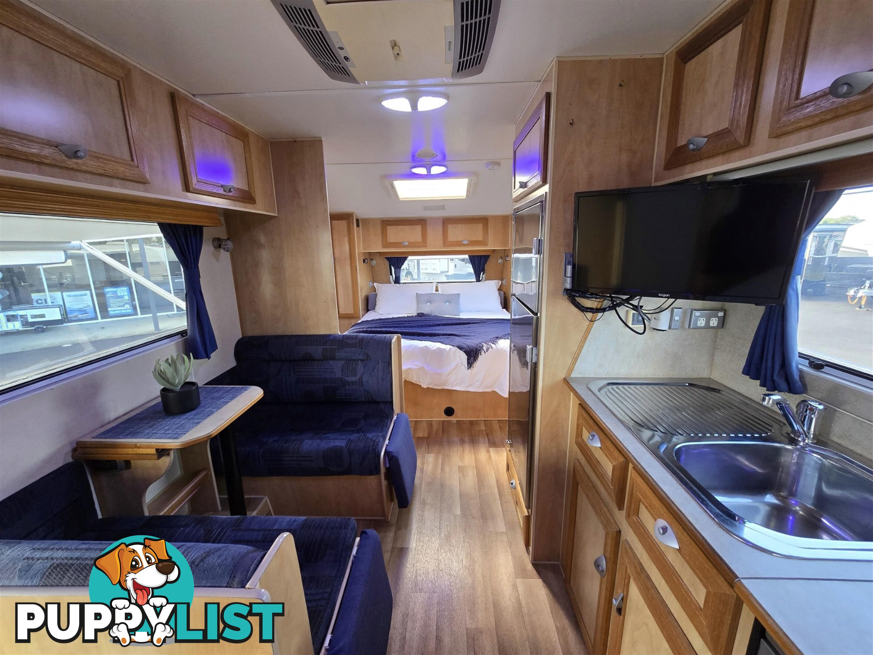 2010 MILLARD LONGREACH CARAVAN 19'6 RD CAFE