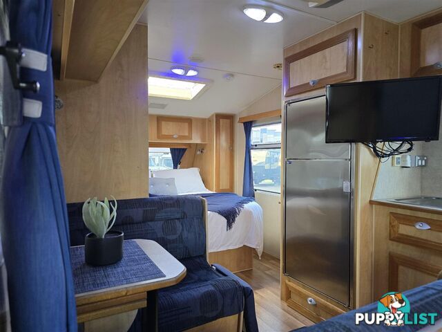 2010 MILLARD LONGREACH CARAVAN 19'6 RD CAFE