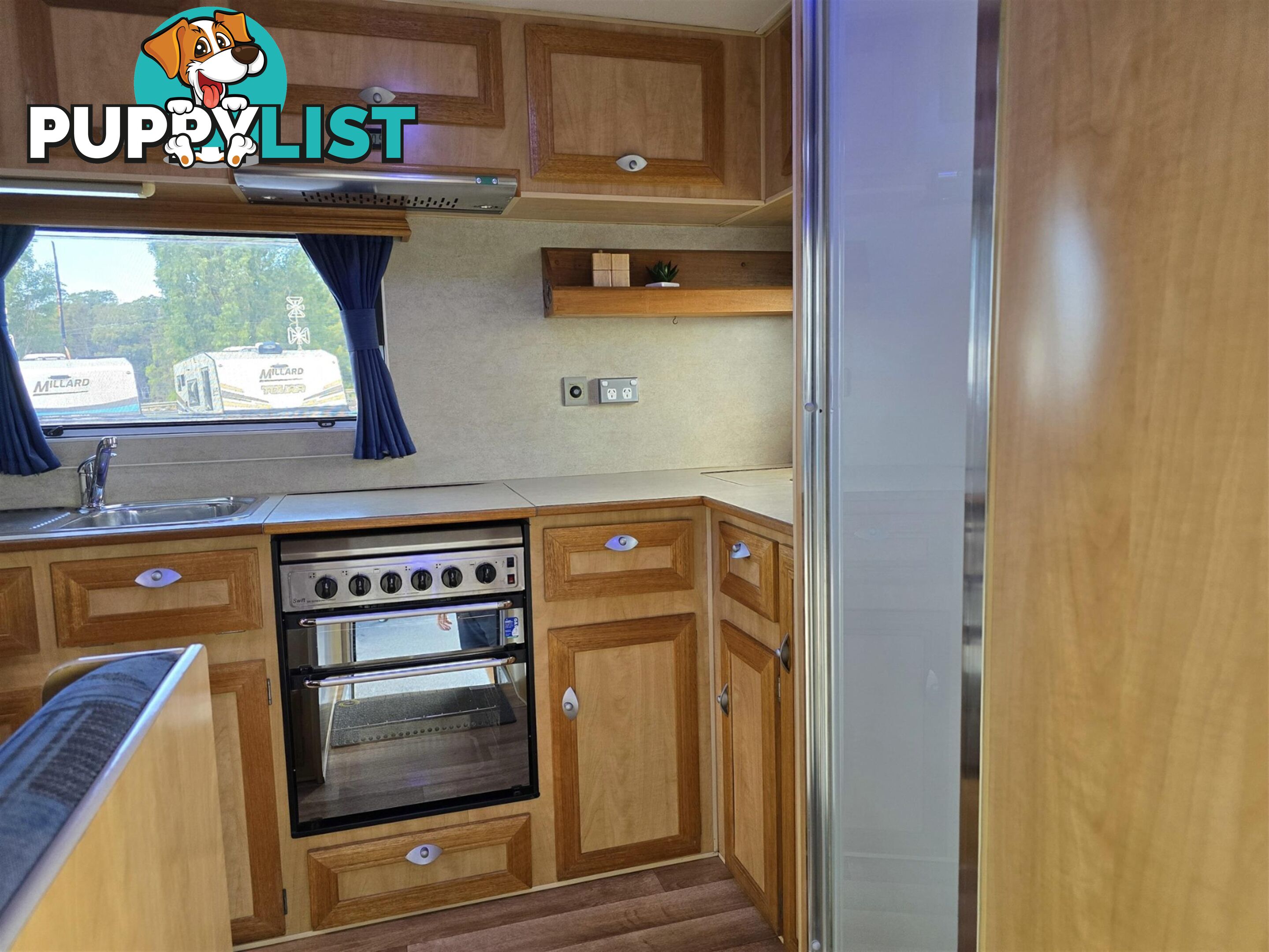 2010 MILLARD LONGREACH CARAVAN 19'6 RD CAFE