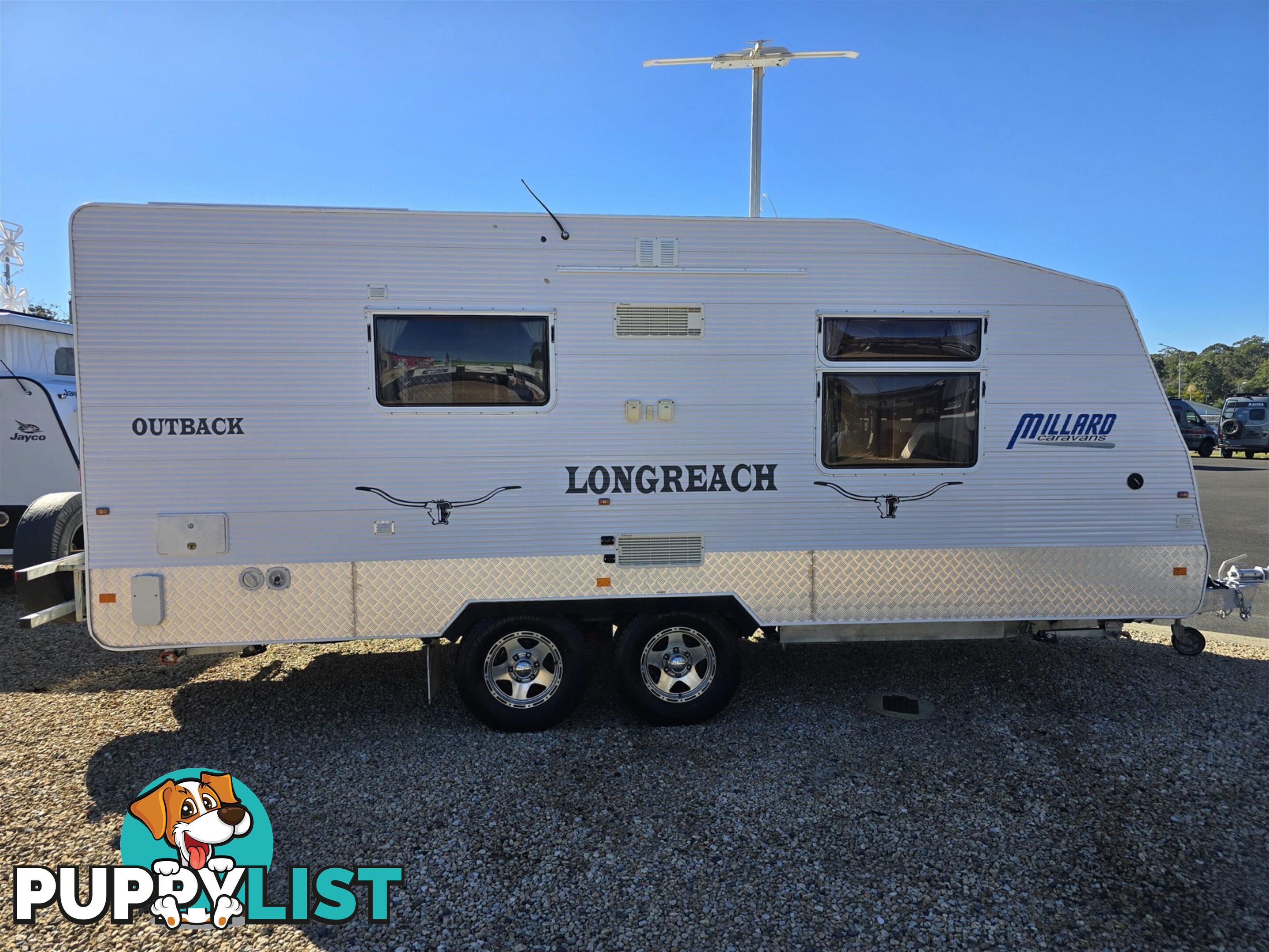 2010 MILLARD LONGREACH CARAVAN 19'6 RD CAFE