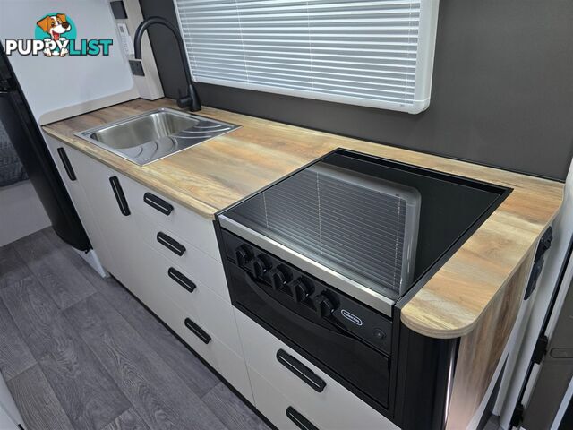 2025 AVIDA BEECHWORTH MOTORHOME B7872IB