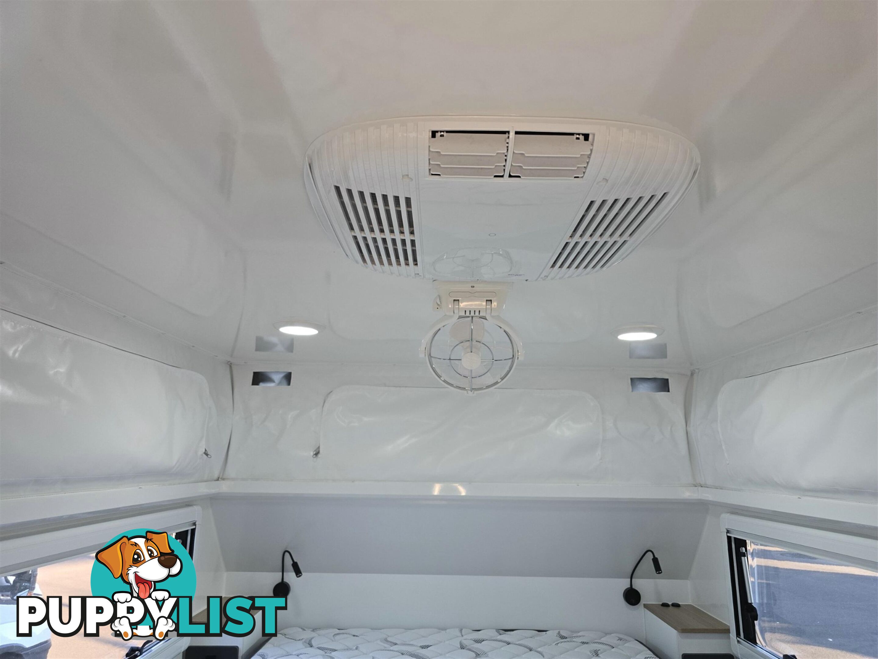 2024 LIFESTYLE CAMPERS ICONN POPTOP E4
