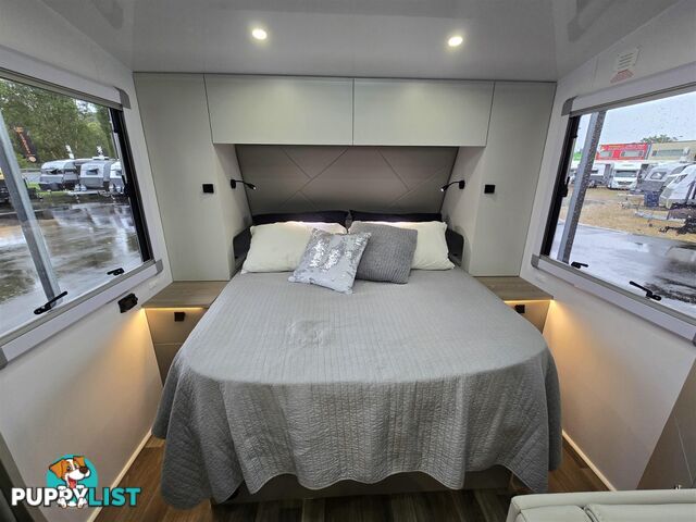 2025 MILLARD MFLOW XRIDER CARAVAN 22'10 TRIPLE BUNK