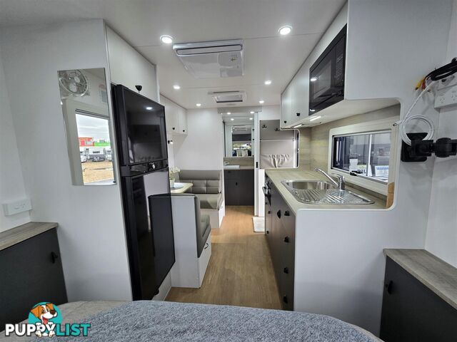 2025 NEWLANDS TOURISTER MK2 CARAVAN 600