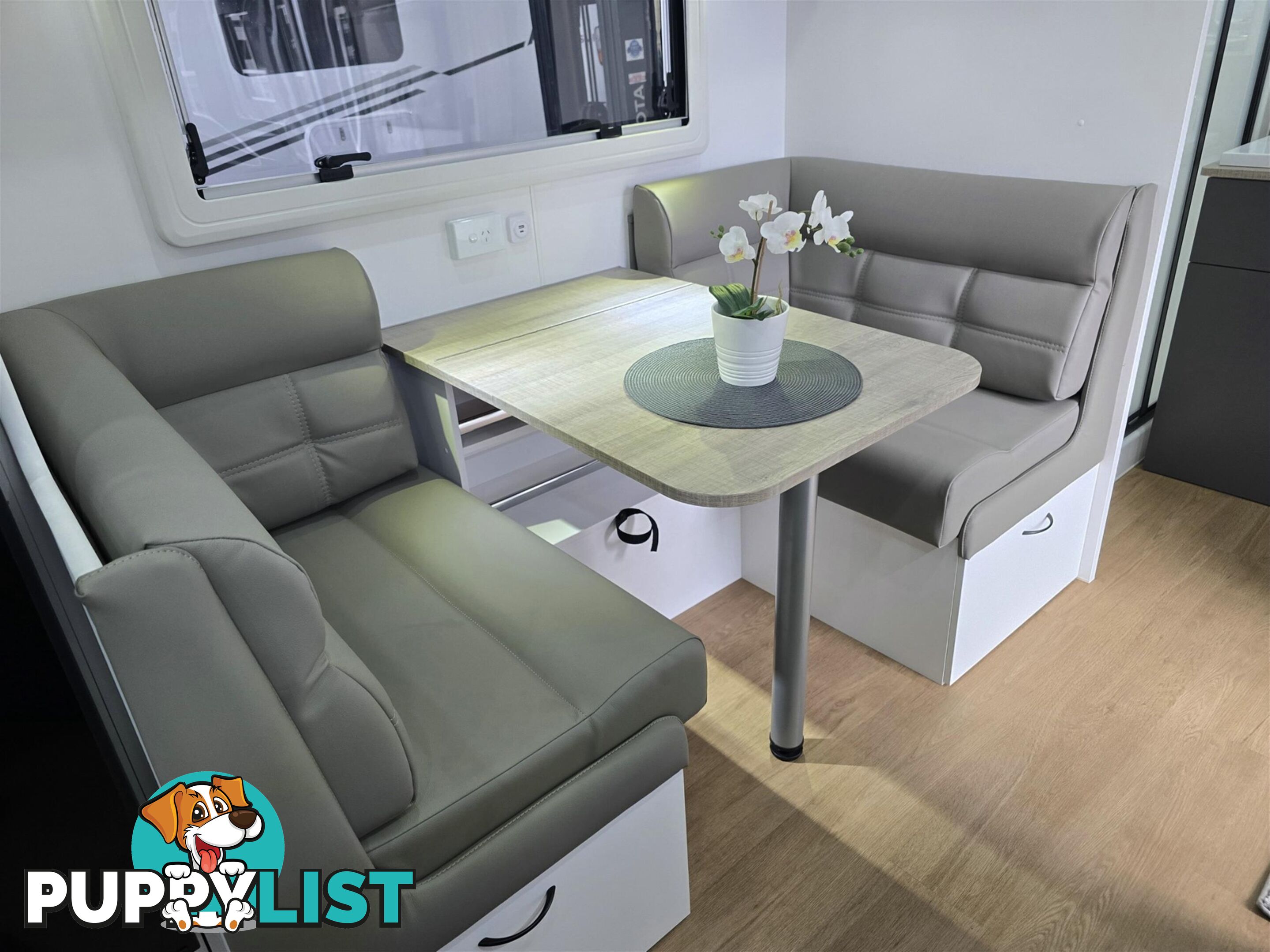 2025 NEWLANDS TOURISTER MK2 CARAVAN 600