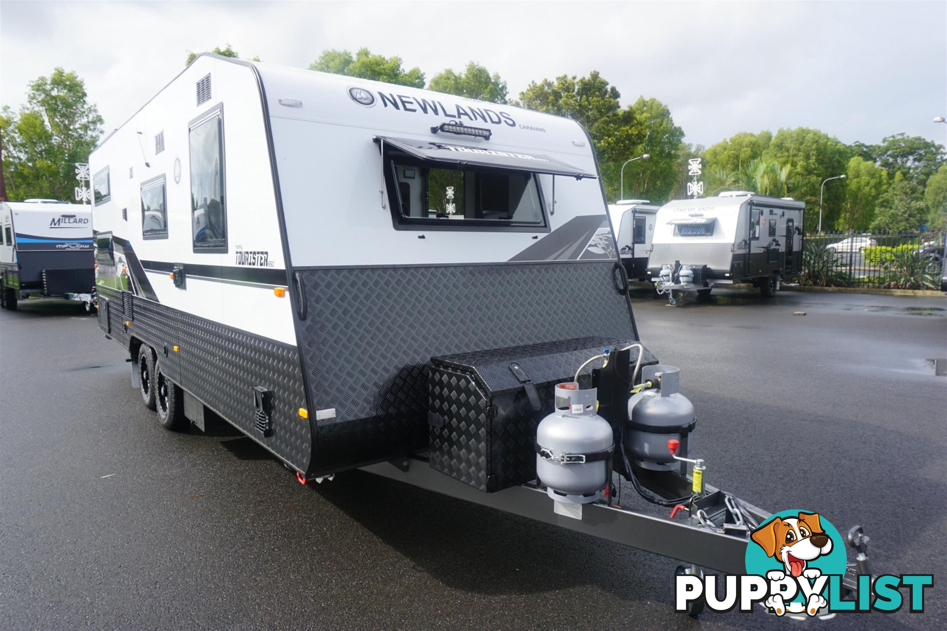2025 NEWLANDS TOURISTER MK2 CARAVAN 650 FAM 2 BUNK