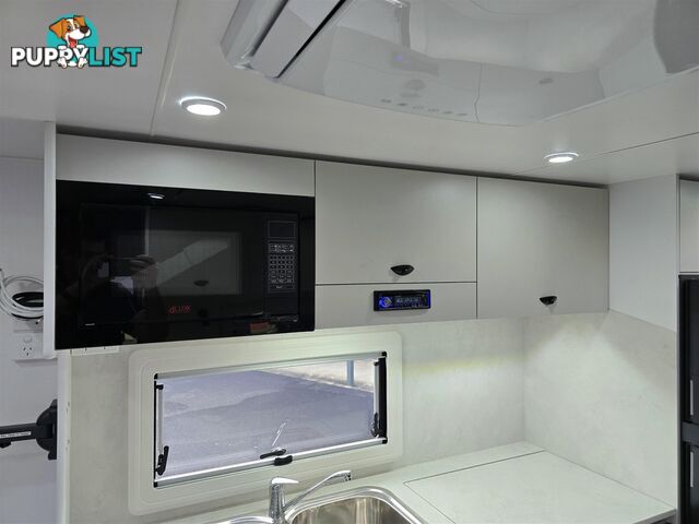 2025 NEWLANDS TOURISTER CARAVAN 650FAM